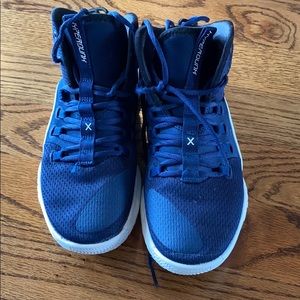 Nike hyperdunk basketball shoes